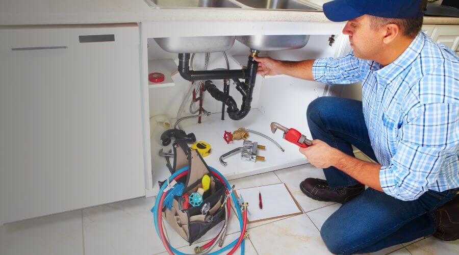 Local expert plumbing services in Crystal Beach, FL